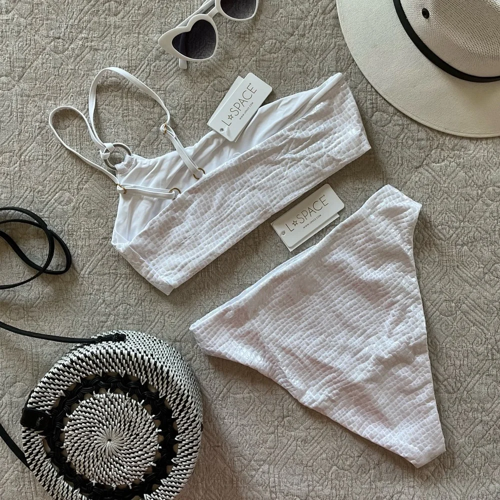 NEW! LSpace Set Indiana top and Jones Bottom Bitsy in gloss white gator - Picture 12 of 15